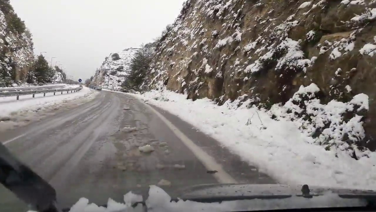 ΧΙΟΝΙΣΜΕΝΟ ΡΕΘΥΜΝΟ SNOWY RETHYMNO 8/1/2017 3o ΒΙΝΤΕΟ