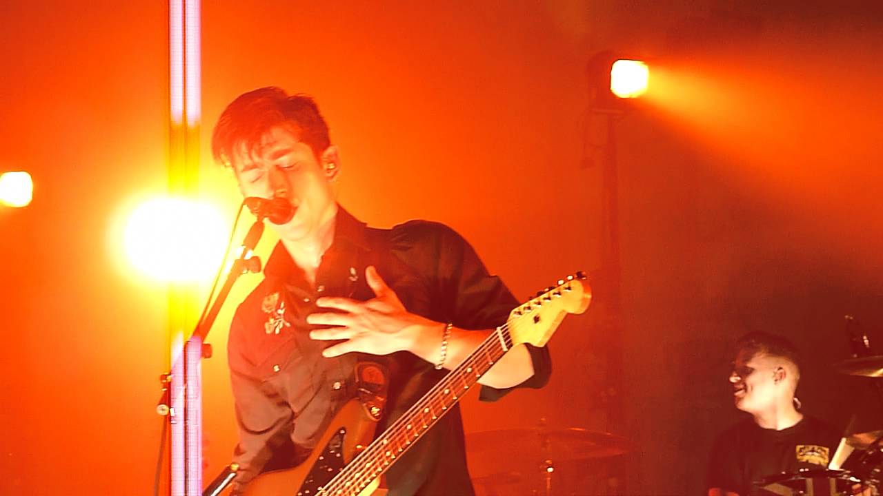 Arctic Monkeys - Suck It And See live @ Olympia De Paris - Feb 3, 2012