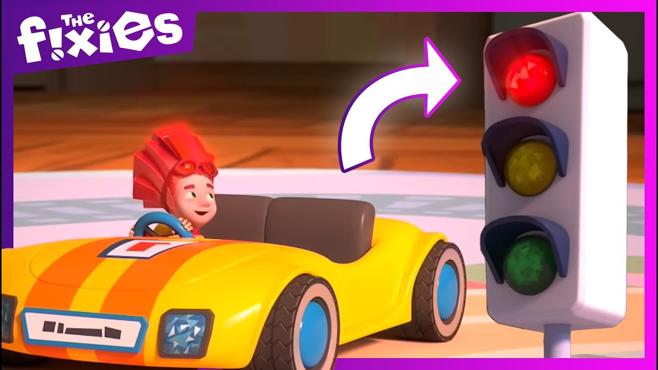 The Traffic Light - The Fixies | Fire is driving TOO FAST, will he be able to slow down in time?