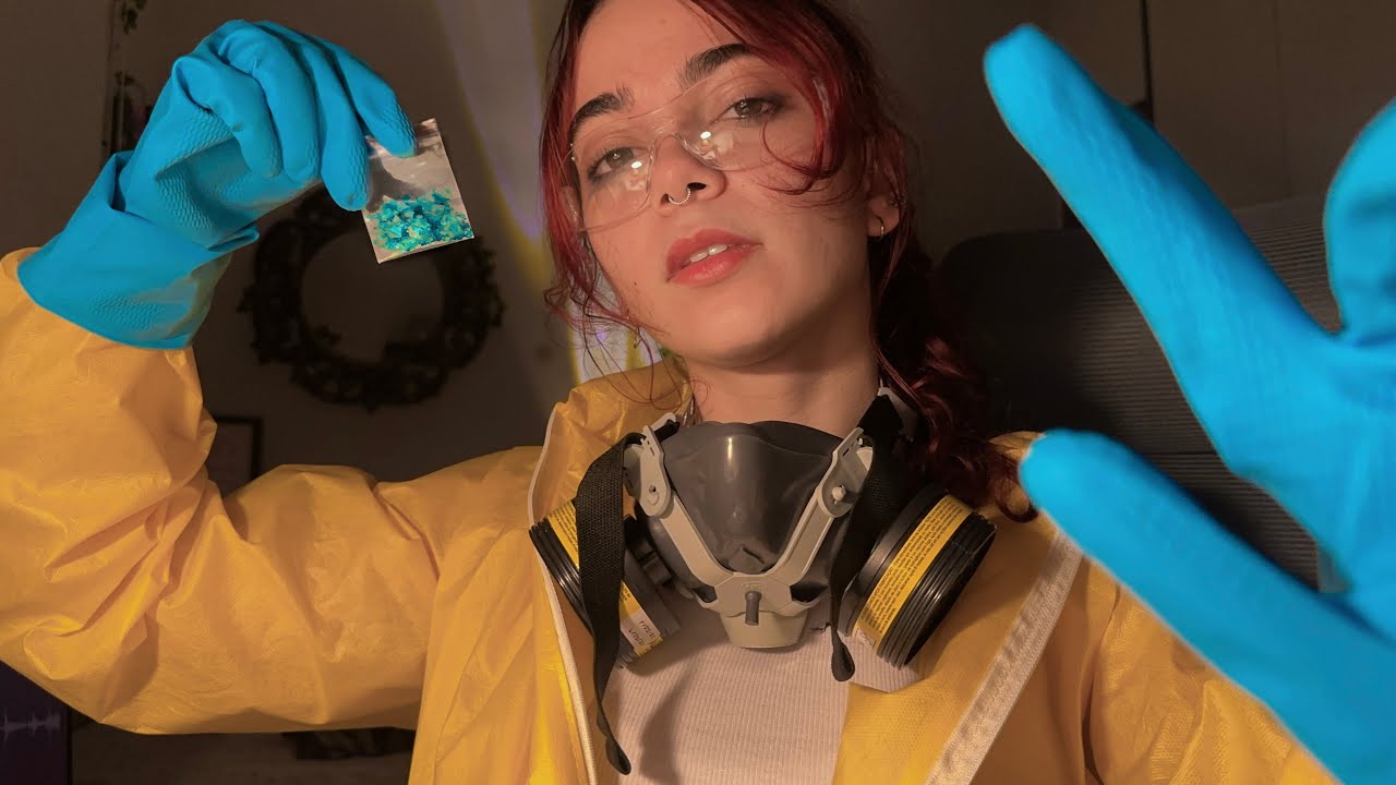ASMR | Você está com efeitos colaterais e estou te examinando 