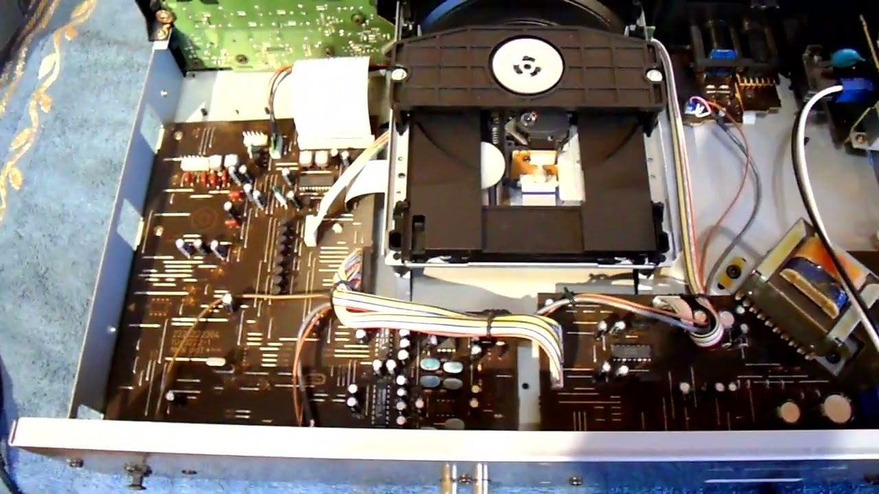 Denon DCD-755AR  (1999–2005). 2 x PCM1702-L, KSS-213C. Обзор, ремонт и профилактика.