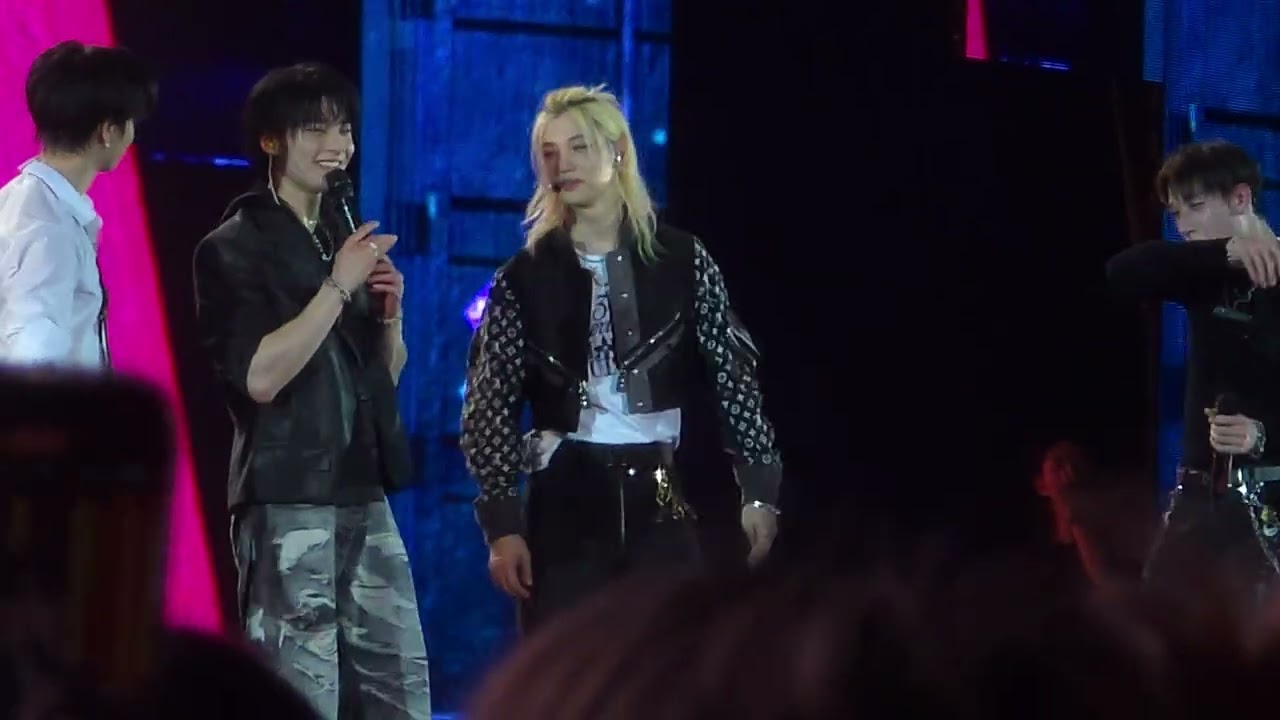Solo Stage Talk ( Han and Felix Cute Moments )- Stray Kids Dominate in Kaohsiung Concert Live Fancam