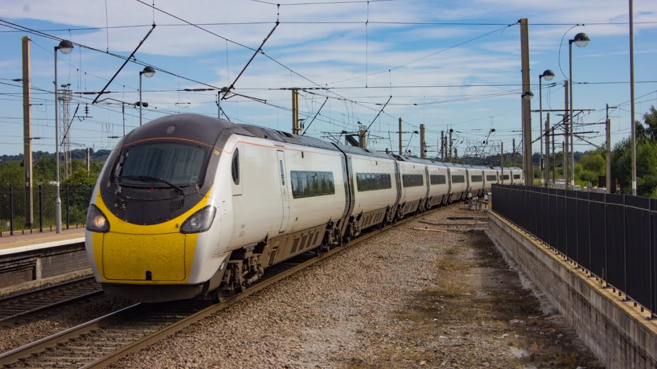 Trains at Warrington Bank Quay 30/07/2020
