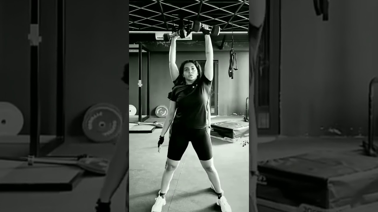 #parvathythiruvothu #padmapriya latest workout video #shorts