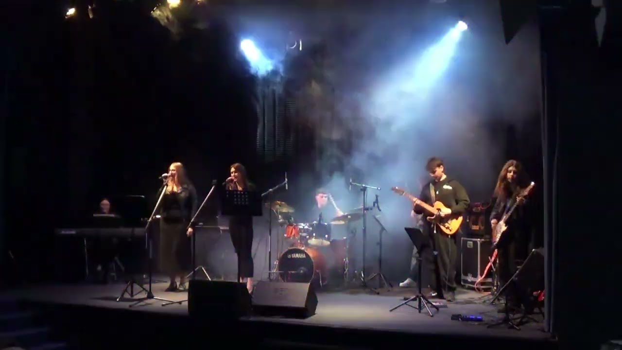 Kostanecki Band - Artur Gadowski - Ona jest ze snu