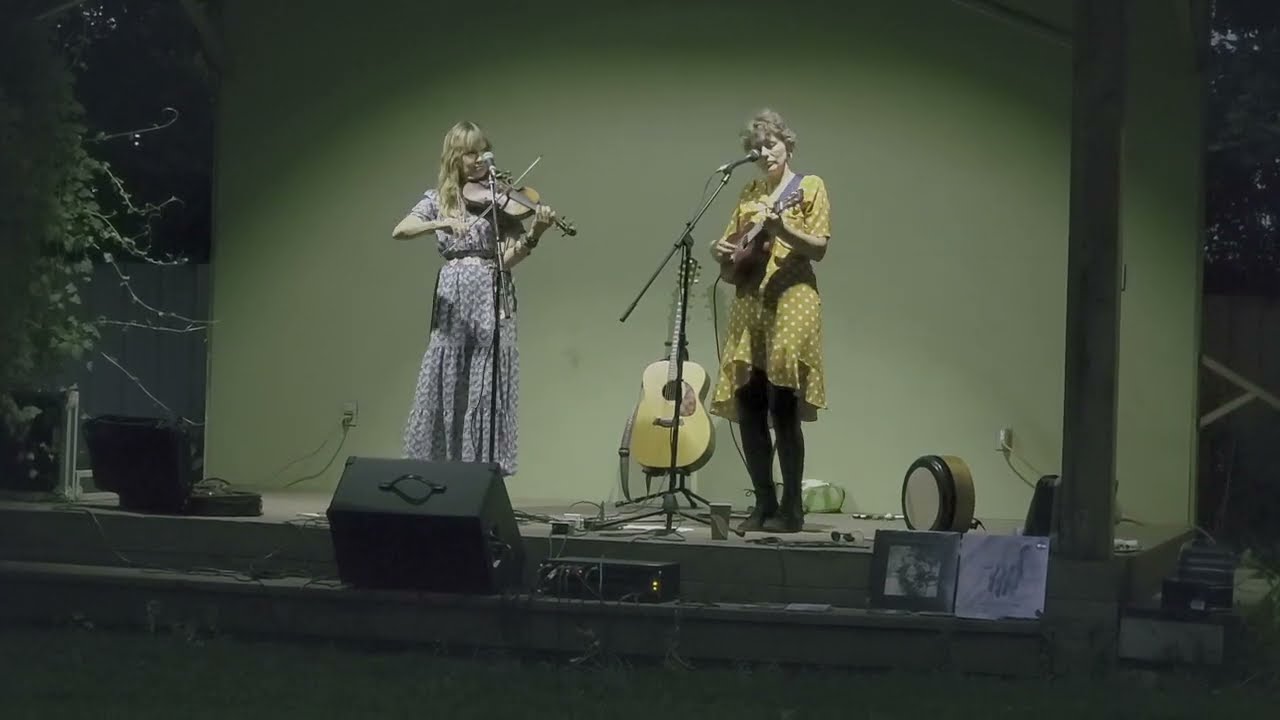 Wayfaring Stranger (trad) & The Congress Reel - Kathryn Claire and Margot Merah