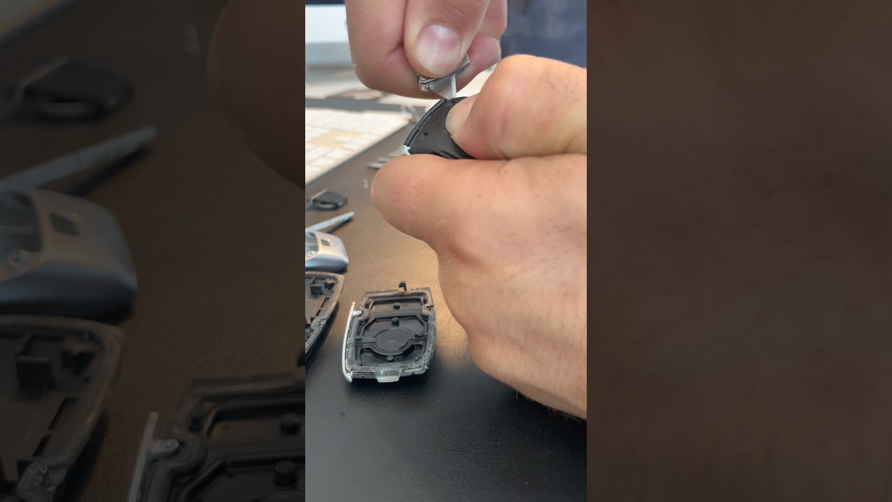 Mercedes Benz Schlüssel Cover erneuern vom neuen Schlüssel