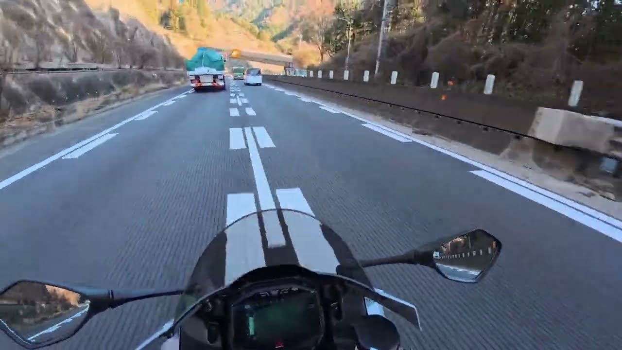 [4K] Suzuki GSXR1000R POV Ride | Insta360