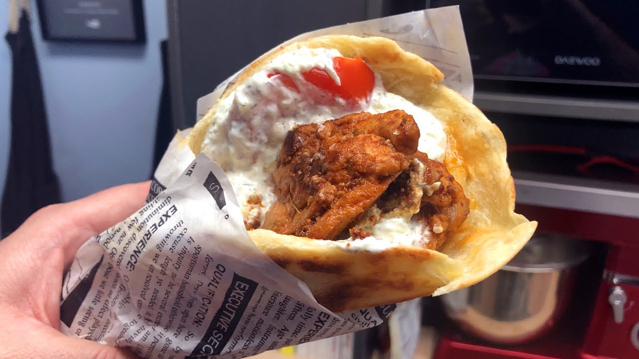 KEBAB CASERO (gyros estilo griego) con salsa TZATZIKI
