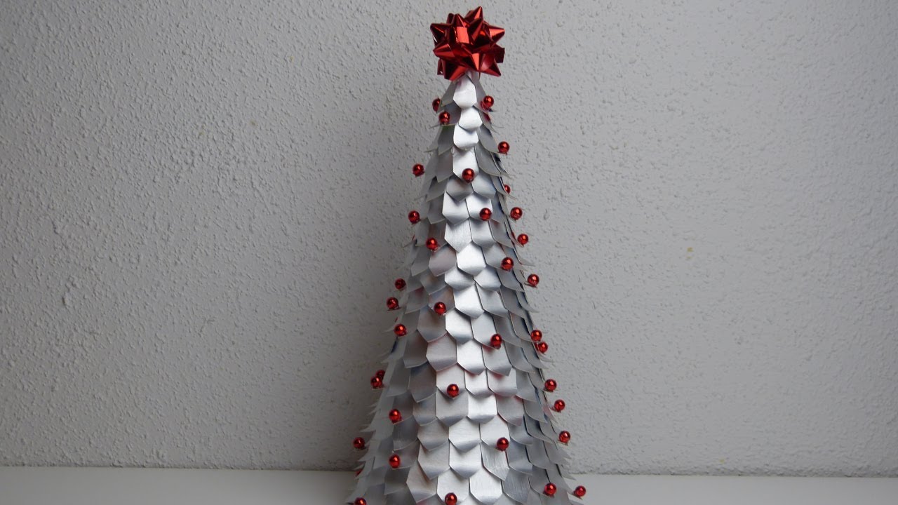 DIY: How to make a zero waste Christmas tree