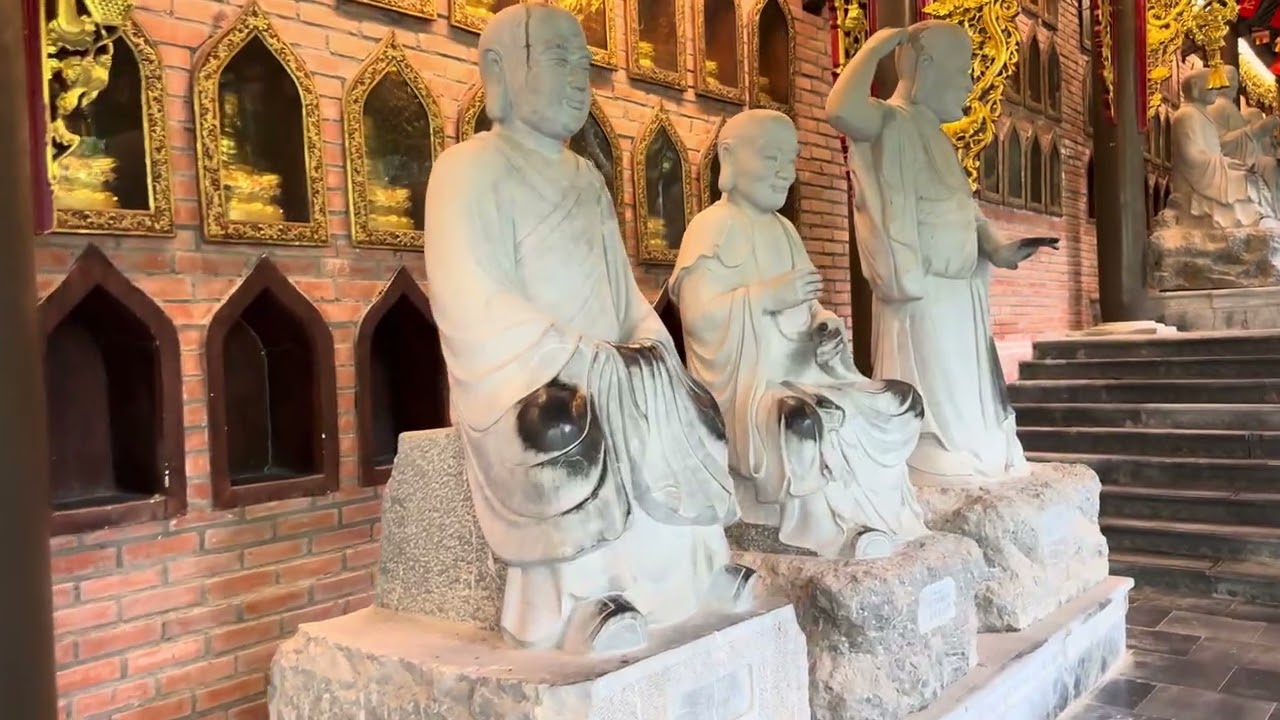 Temple(chùa bái đình)việt nam