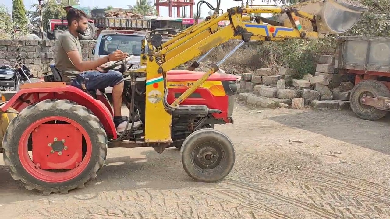 Mahindra jivo 225di with front loader.