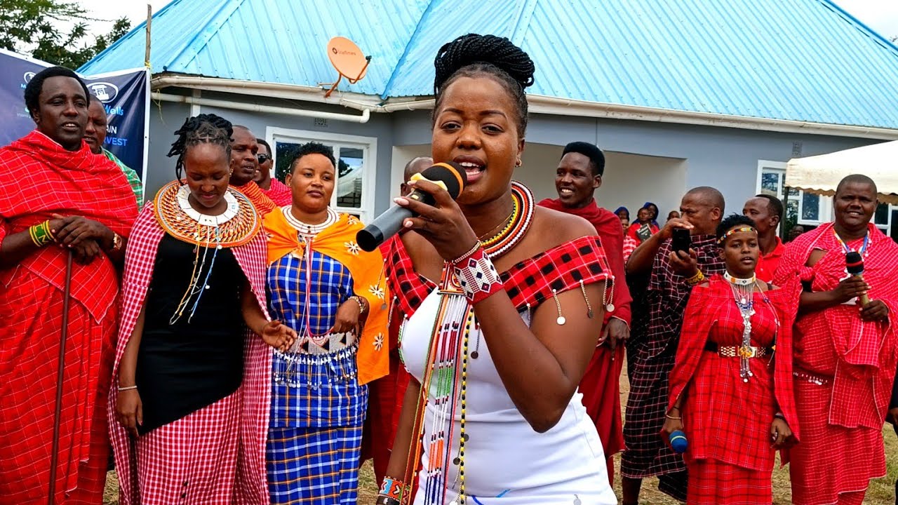 DJ QUEEN LIVE PERFORMANCE  TANZANIA - NGUVU YA KALAMU Part 1