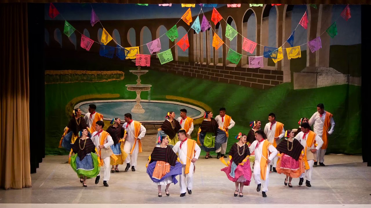 Folklore del Edo. de Querétaro - Ballet Folclórico Arewa | Unidos por la danza