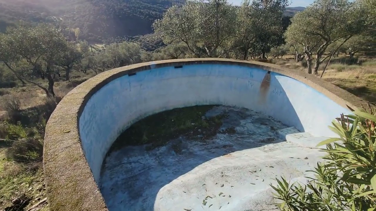 Finca /Olive grove/💸150.000€/Negotiable Price/easy access/Pool/Views/Extremadura/Spain