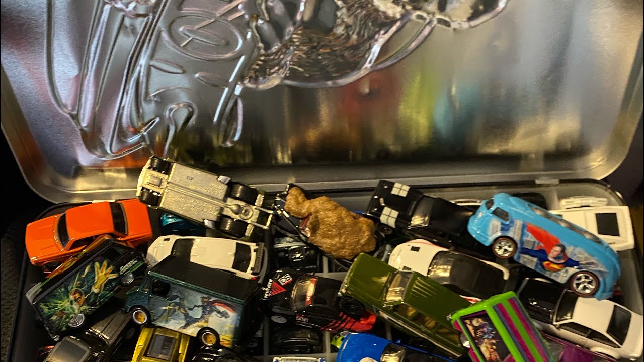 I am finally starting to sort my #hotwheels premiums into display cabinet #HWmodels