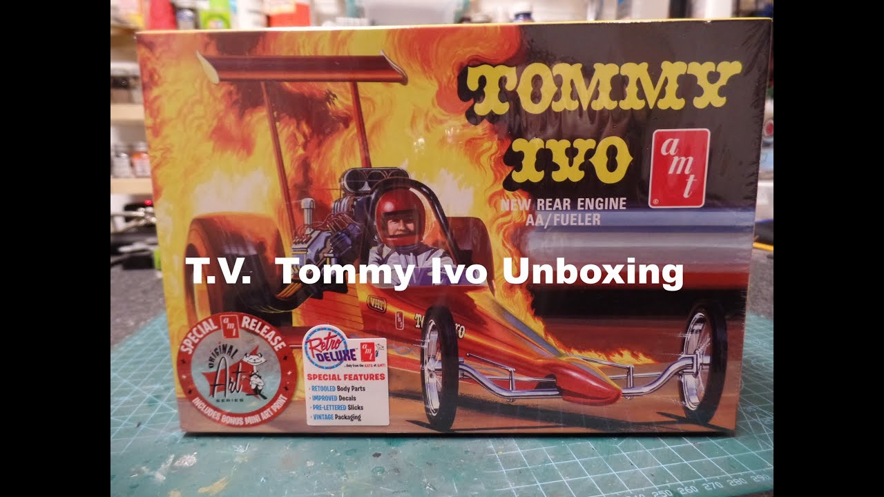 T.V Tommy Ivo Rear Engine Dragster AMT 