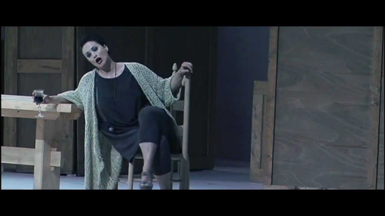 Ángeles Blancas, Soprano (Portrait)