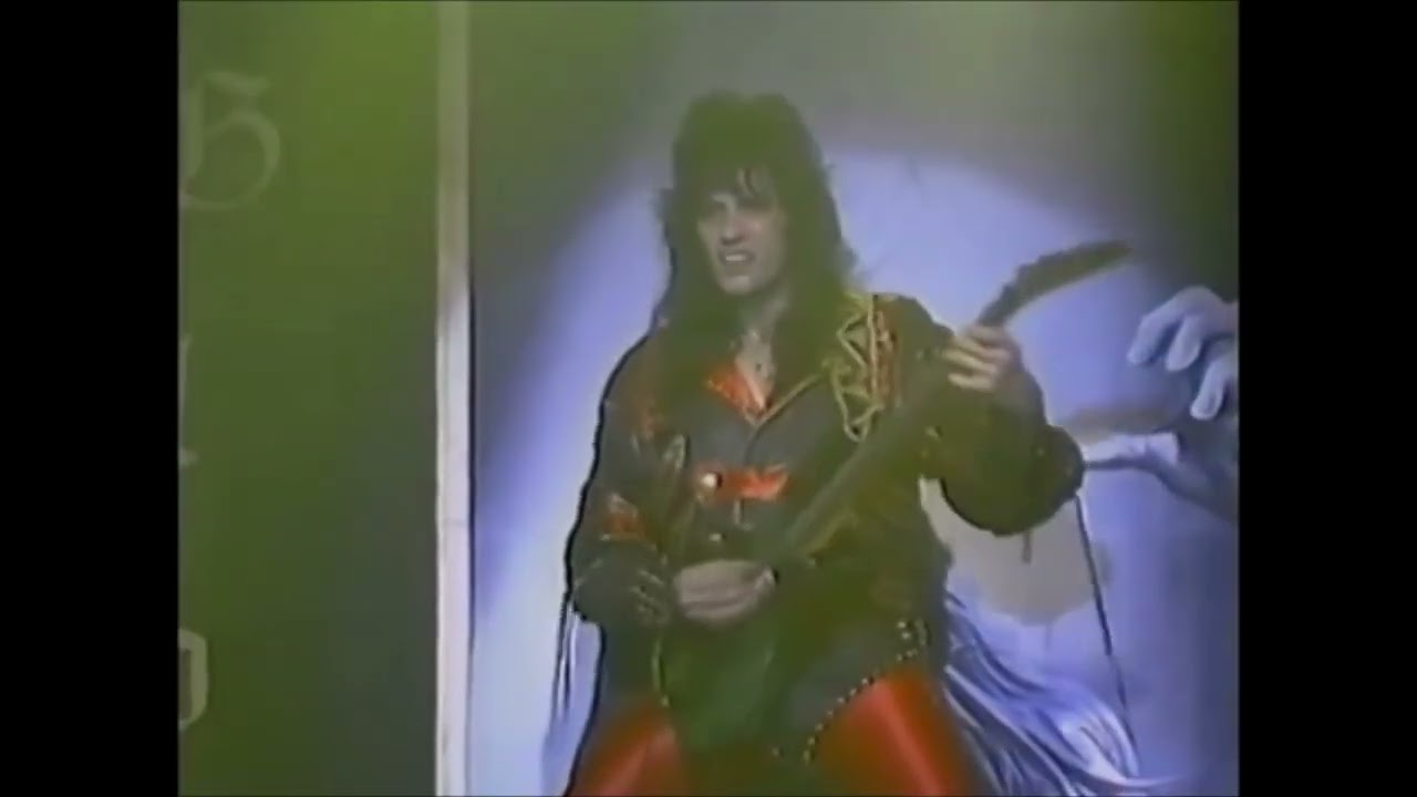 Running Wild - Bad To The Bone (Live D&uuml;sseldorf 1989)