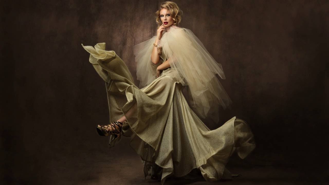 How I Got the Shot : Golden Hollywood Fashion Shoot with Canon 5DIV