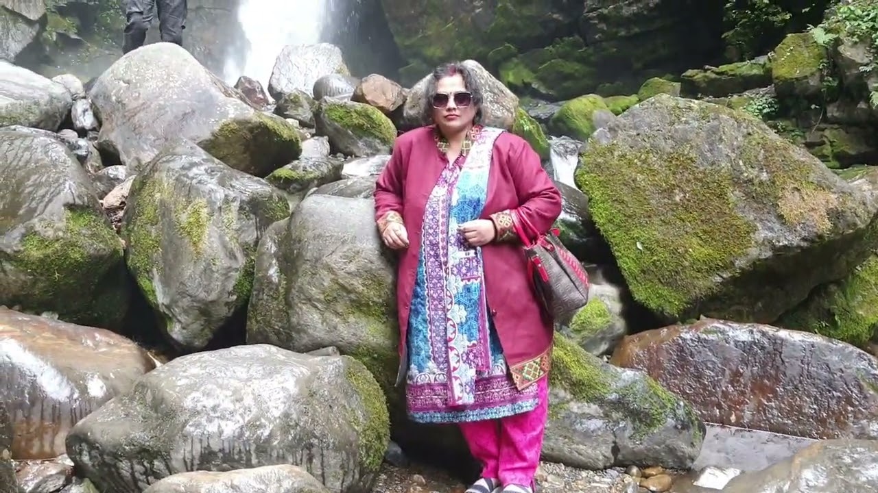 Kanchenjunga Waterfall - Pelling