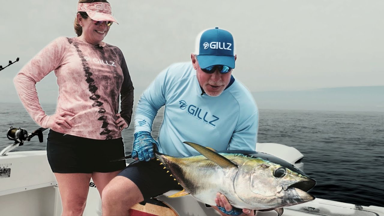 Catching Yellowfin Tuna and Rooster Fish In Golfito Costa Rica