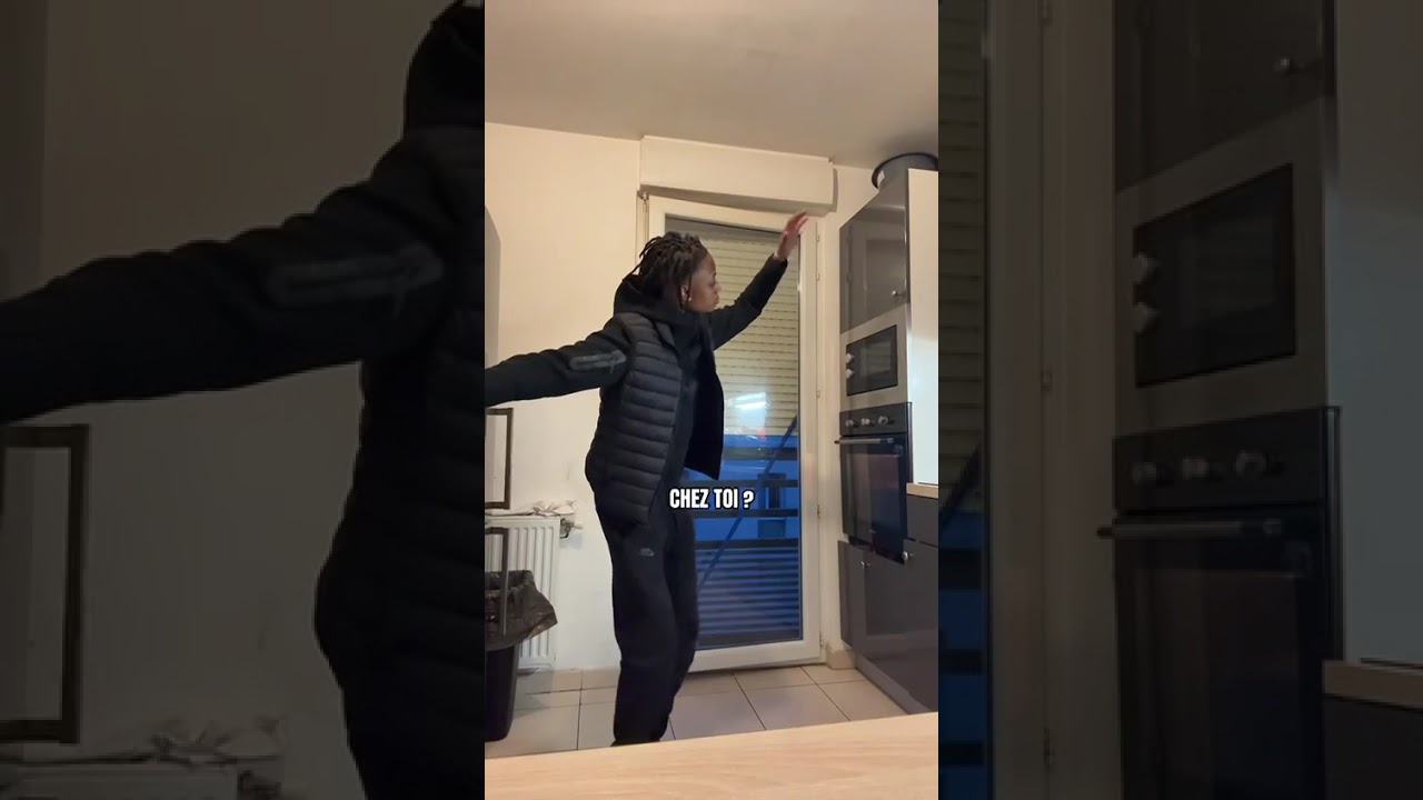 MNK OYEBI &bull; Je Peux Pas dispo partout  