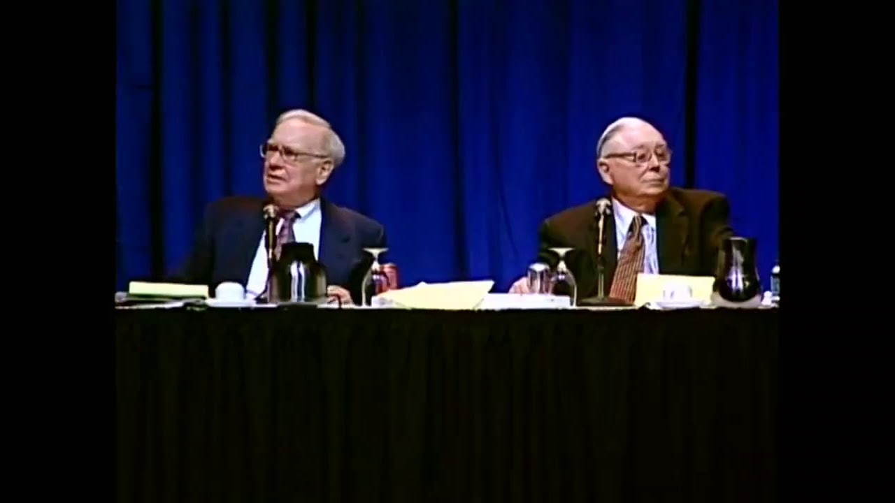 Warren Buffett and Charlie Munger on how to create a fair compensation system