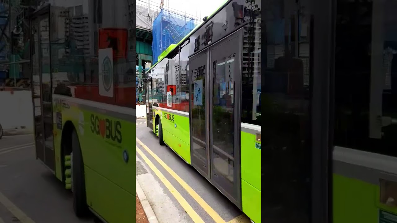 992! Tower Transit SG Yutong E12 Electric Departing bus stop SG3092C by @svc374bsoe
