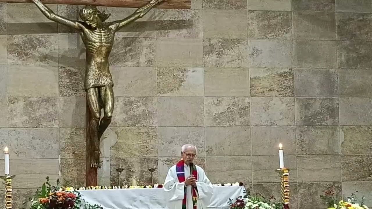 60 AÑOS DESPUES REGRESA EL PADRE CAMILO TORRES A LA UNIVERSIDAD NACIONAL