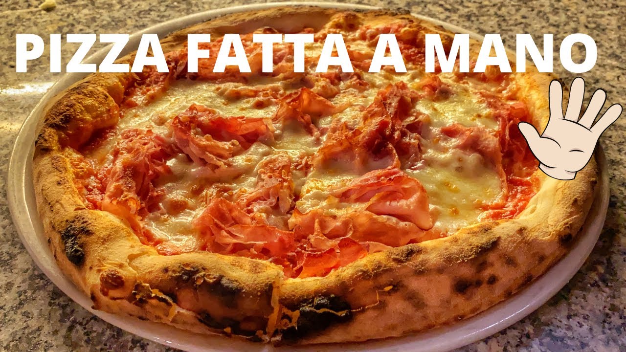 PIZZA FATTA A MANO IN 5 MINUTI - RICETTA COMPLETA