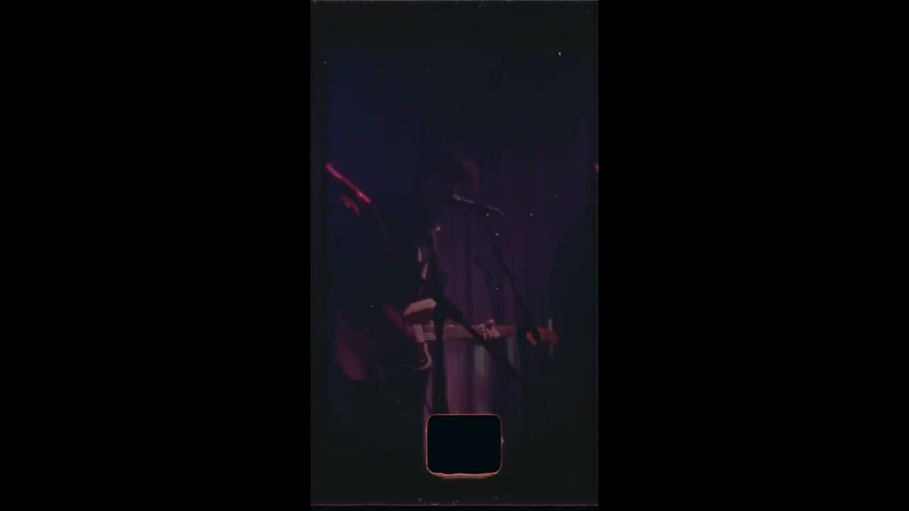 Kitschen Boy - The Vacuum (Official Visualiser)