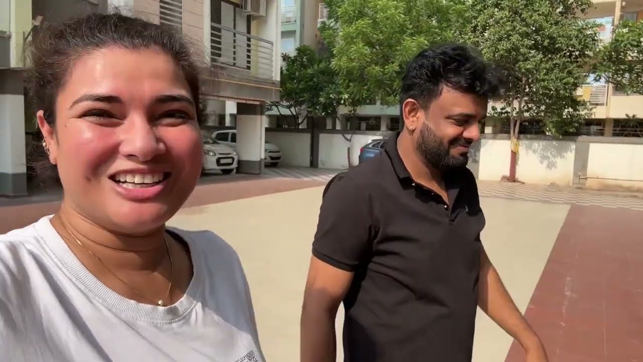 મંગું ગઈ રાકેશ બારોટ જી ના ઘરે