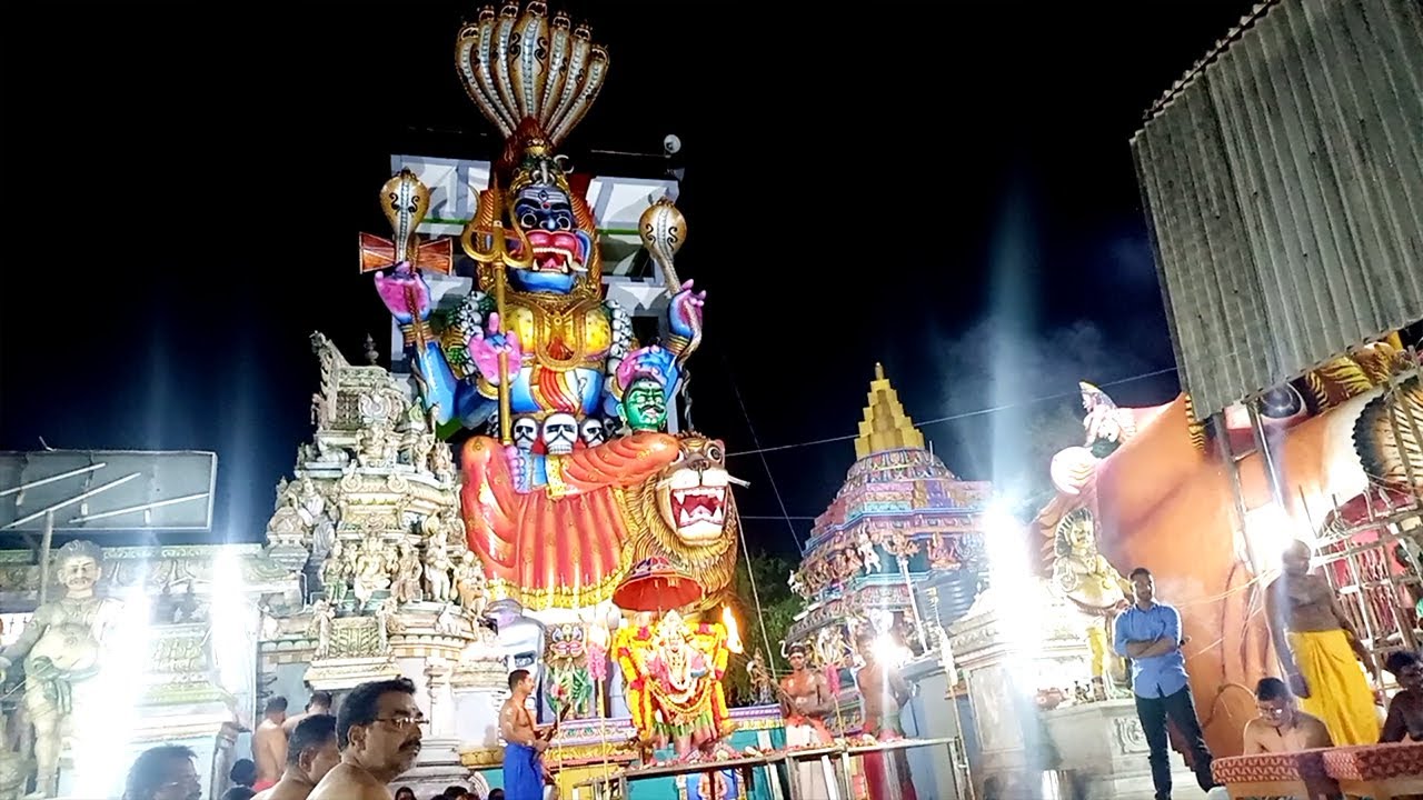 மொரட்டாண்டி யில்  தேய்பிறை அஷ்டமி பூஜை