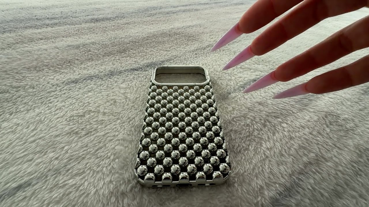 ASMR - build-up tapping & scratching triggers !