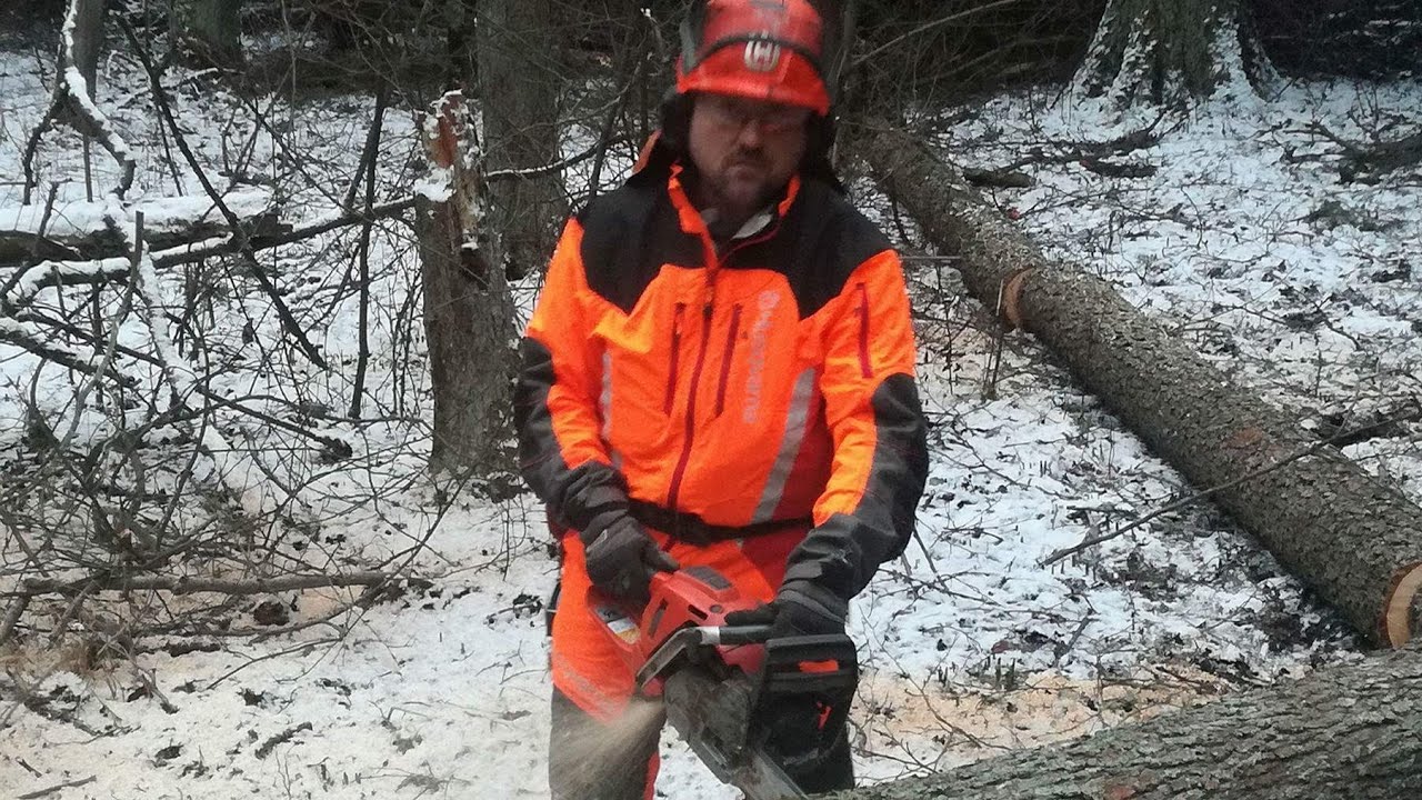 Husqvarna Technical Extreme protective clothing + Husky 560xp