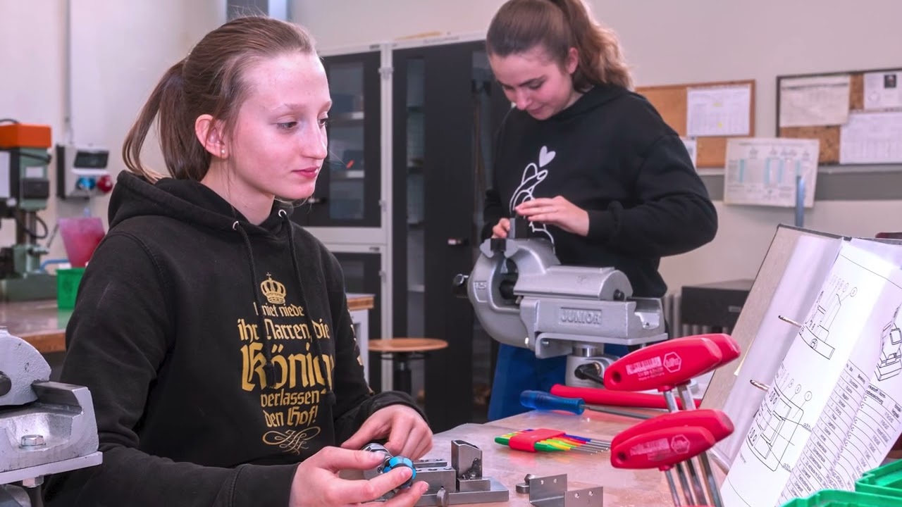 BS SCHRAMBERG Zweijährige Berufsfachschule