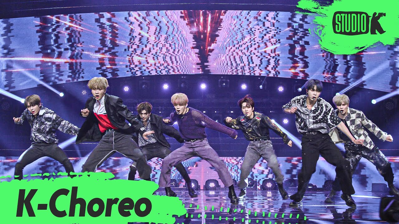 [K-Choreo 8K] 베리베리 직캠 'Undercover' (VERIVERY Choreography) l @MusicBank 220506