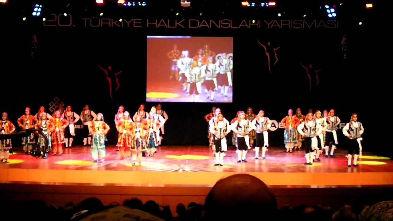 VAKSA 2012 ANADOLU FOLKLOR VAKFI KIRŞEHİR YÖRESİ GALA.MP4