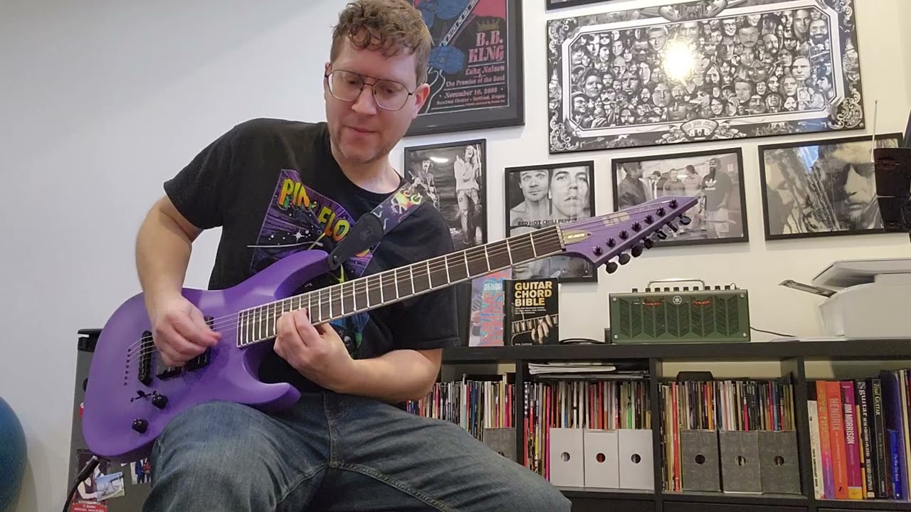 Rocking out over a Bm blues backing track 