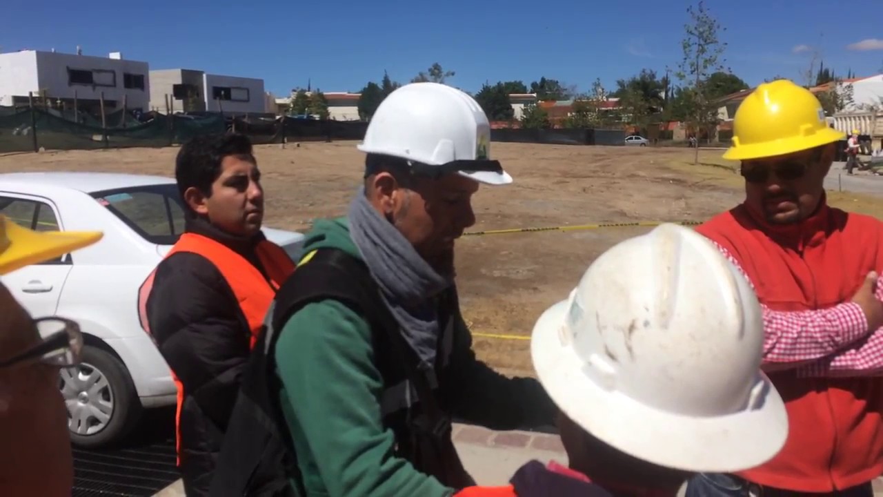 Así se usa el control de una Grúa Torre Pingon Pinternal