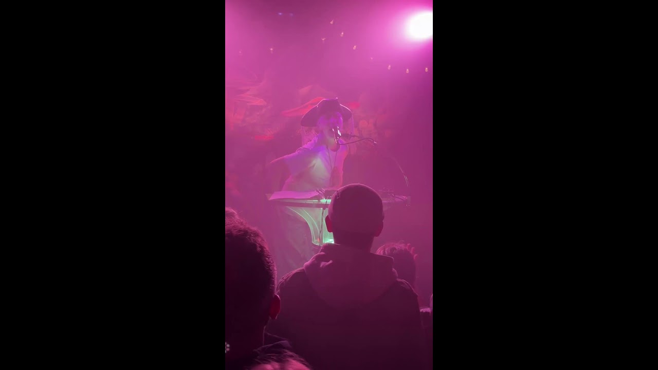 Billy Ze Kick en direct de la Péniche Célestine à Amiens !