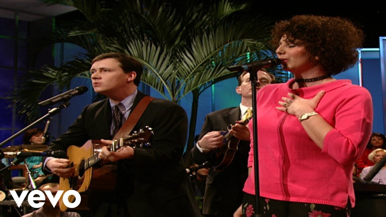 Bill & Gloria Gaither - Stand Still [Live] ft. The Isaacs
