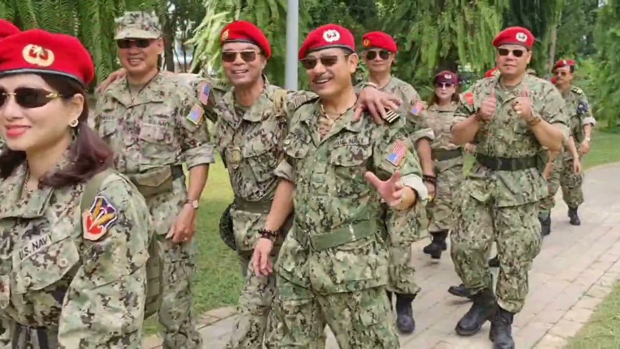 Anh về với em - Đội Hải Quân Navy Seal với chuyến dã ngoại thú vị