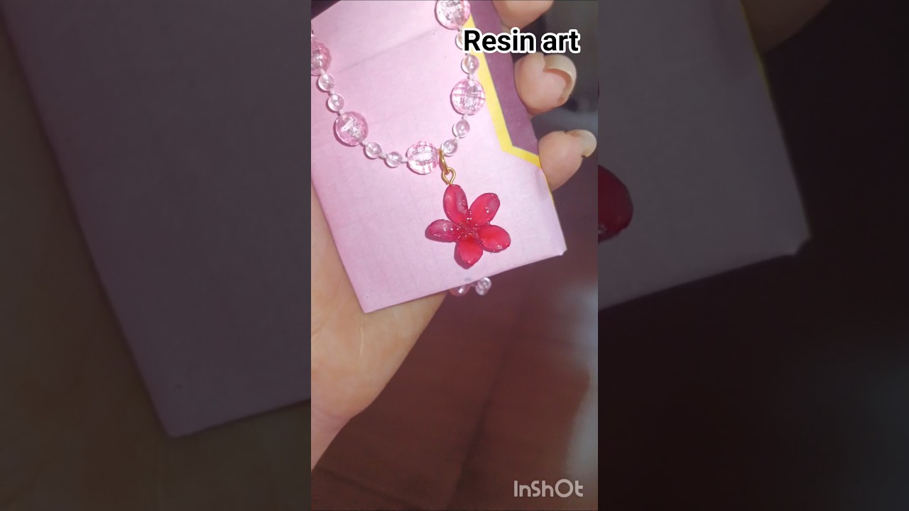 flower pendant | uv resin diy | how to use uv resin | uv resin pendant | necklace diy | #trending ☺️