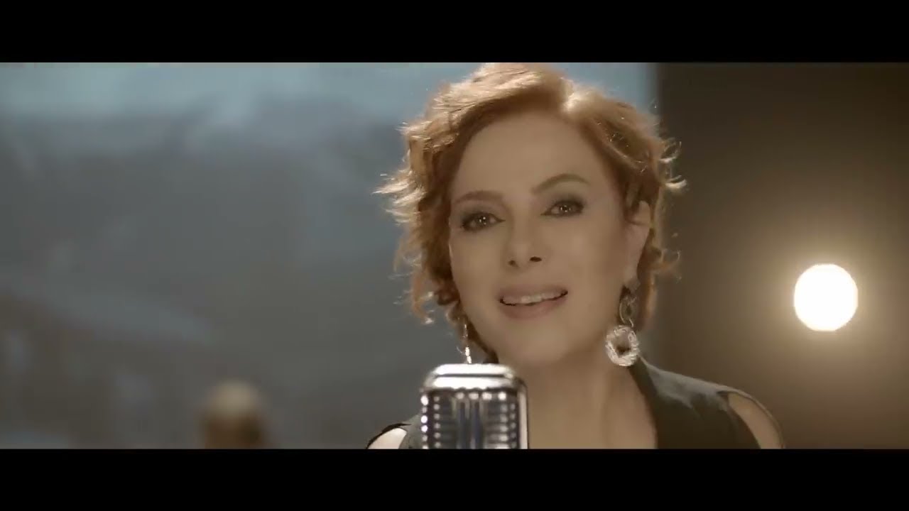 Zuhal Olcay - Pencereler Önünde