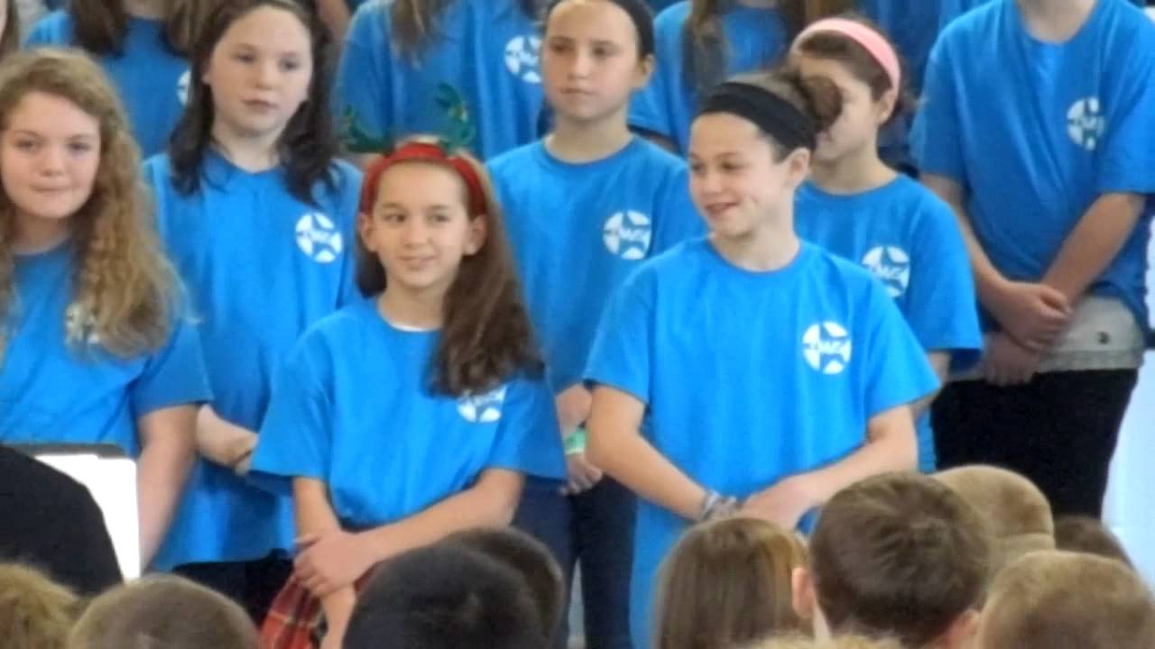 When Christmas Comes to Town, Daniel Webster School
