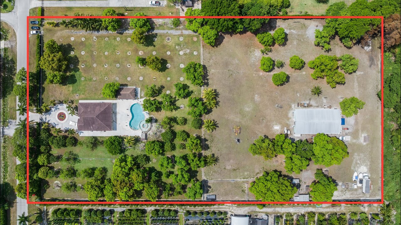 Redlands 4.38-Acre Estate - 24350 SW 192nd Avenue, Miami, FL 33031-3413