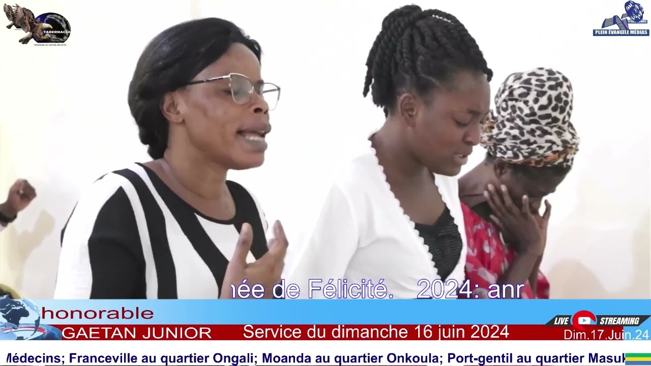 Service de louange et d'adoration au Plein Evangile Tabernacle de Libreville