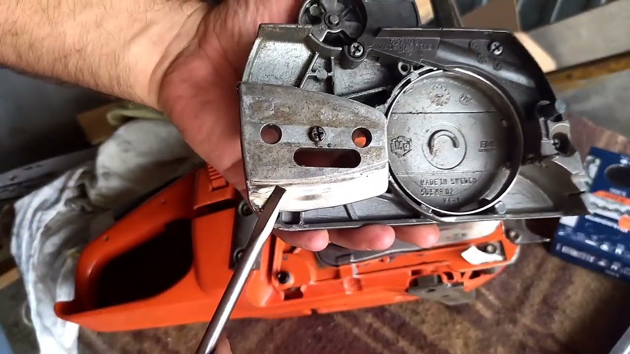 Pilarka Husqvarna 346XP regulacja gaźnika słuch kontra obrotomierz oraz układ tnący.